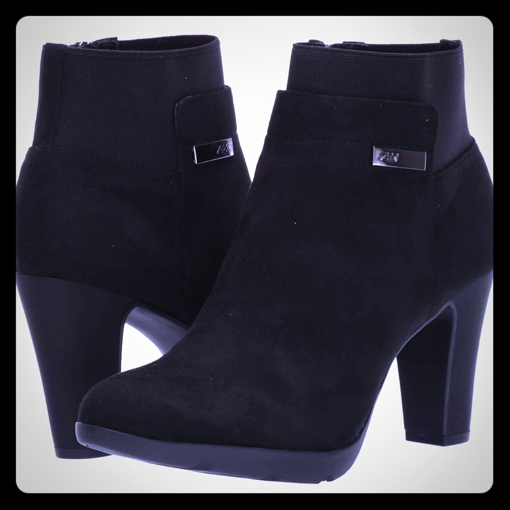 Ankle booties